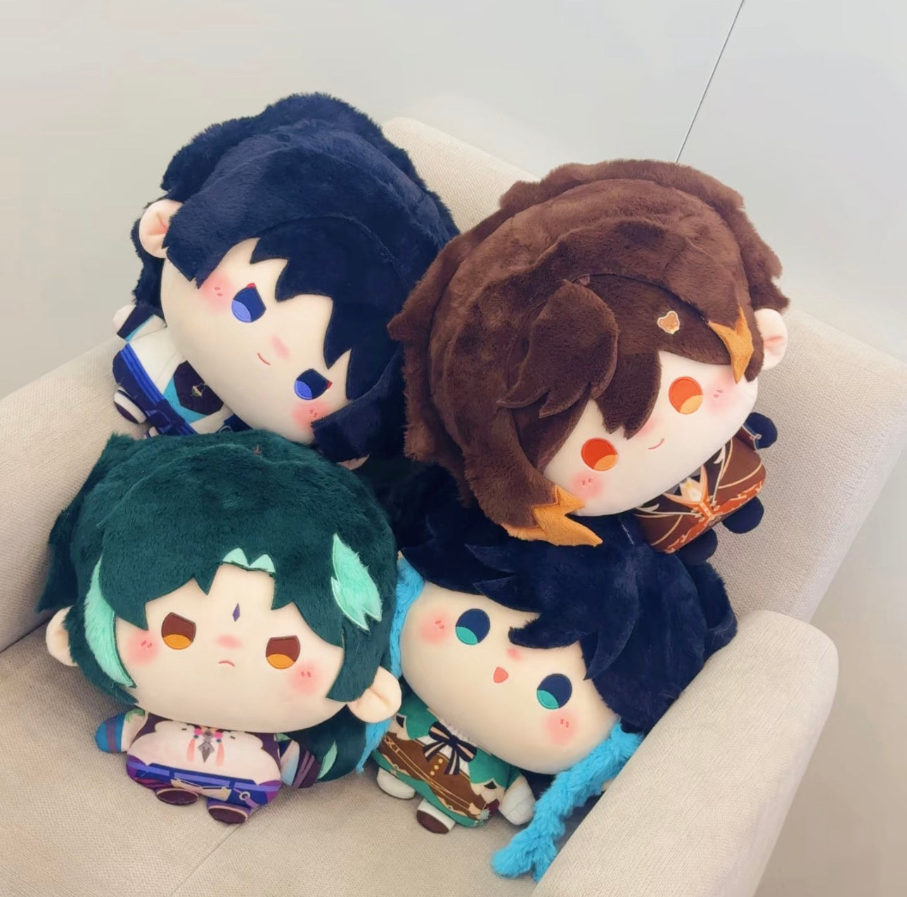 [PO] GI Fan Merch ✦ 35cm Big Head Plush Doll